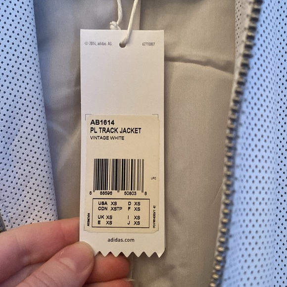 Adidas Leather Bomber - Picture 4 of 6